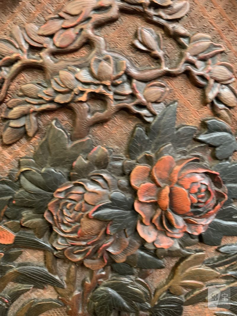 清中期 剔彩嵌珐琅吉庆八宝纹花篮形璧屏一对 - 图7
